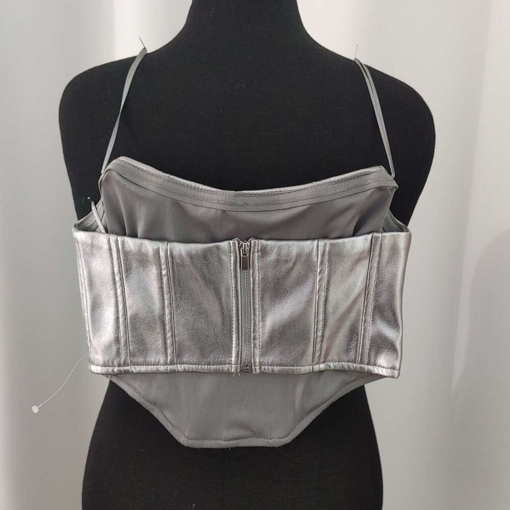 Silver metallic top - Picture 2 of 5